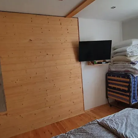 Stiavnicka بيت للعطل